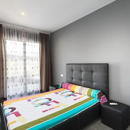 Lloret: Beachside Retreat With Private Pool And Garden Villa