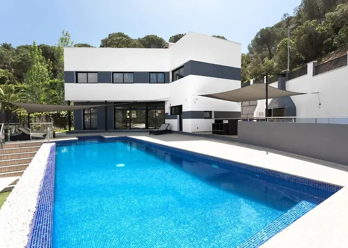 Vila Family-friendly In With Private Pool *