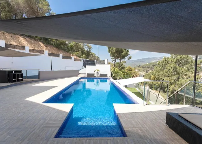 Vila Family-friendly In With Private Pool *