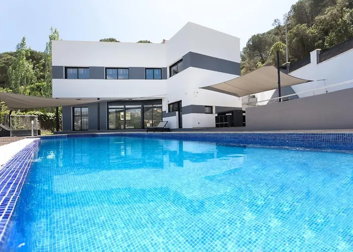 Family-friendly In With Private Pool Lloret de Mar