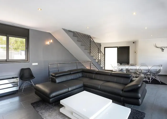 Family-friendly In With Private Pool